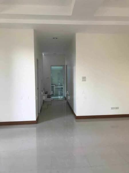 4-BR House, Bangkok, Bang Chak, Phra Khanong, Bangkok, 4 Bedrooms, 190 sqm, Single Detached House For Sale, by Walapa Jidbumrungsakun, 500269816 - DDproperty.com