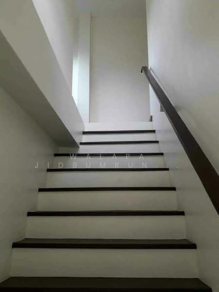 4-BR House, Bangkok, Bang Chak, Phra Khanong, Bangkok, 4 Bedrooms, 190 sqm, Single Detached House For Sale, by Walapa Jidbumrungsakun, 500269816 - DDproperty.com