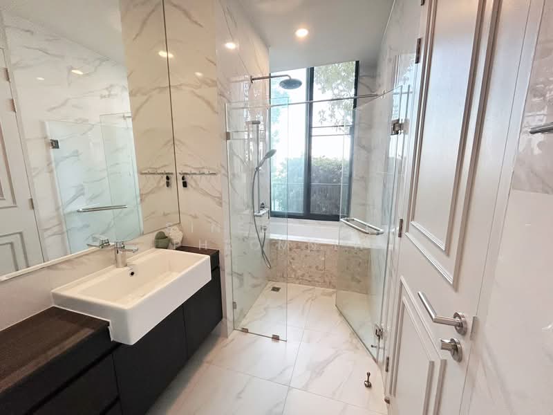 Noble BE19 Sukhumvit, Bangkok, 89 Sukhumvit 19 Alley, Khlong Tan Nua, Watthana, Bangkok, 2 Bedrooms, 86 sqm, Condo For Rent, by Sineenart Phromnin, 500269820 - DDproperty.com