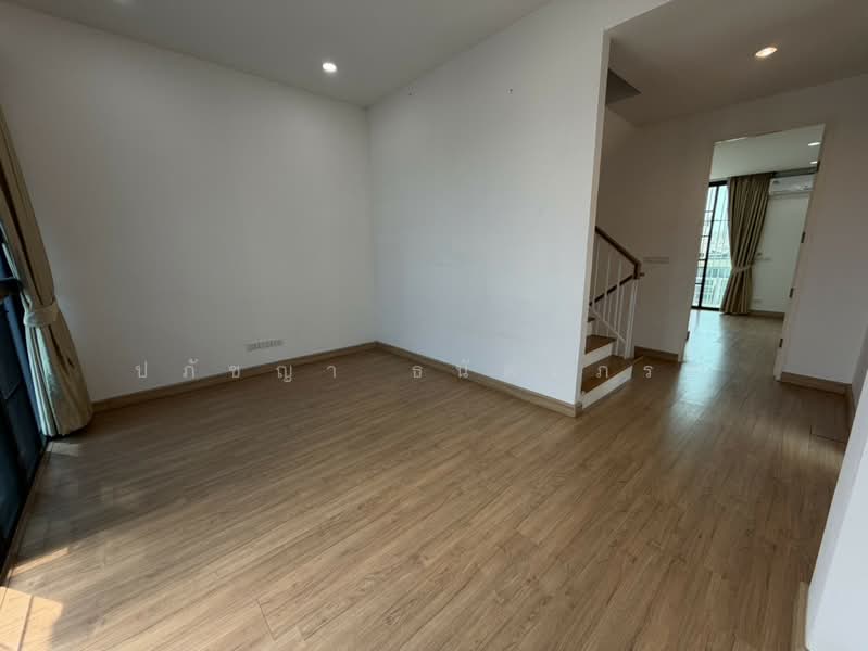 บ้านแฝด สร้างเอง ไม่มีส่วนกลาง สุขุมวิท 113, Samut Prakan, Samrong Nua, Muang Samut Prakarn, Samut Prakan, 3 Bedrooms, 311 sqm, Semi-Detached House (Twin House) For Sale, by ปภัชญา ธนัตถ์ภรณ์, 500269830 - DDproperty.com