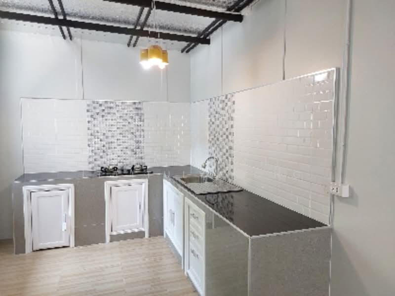 4-BR House, Bangkok, Sam Wa Tawan Ok, Khlong Sam Wa, Bangkok, 4 Bedrooms, 220 sqm, Single Detached House For Sale, by Thananith Ittitulyapong, 500269854 - DDproperty.com