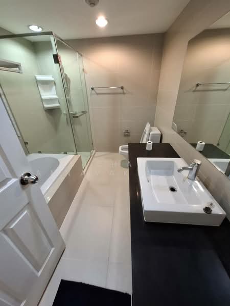 Belle Grand Rama 9, Bangkok, 131 Rama 9 Road, Huai Khwang, Huai Khwang, Bangkok, 3 Bedrooms, 105 sqm, Condo For Rent, by Vichai  Annavakulthorn, 500269858 - DDproperty.com