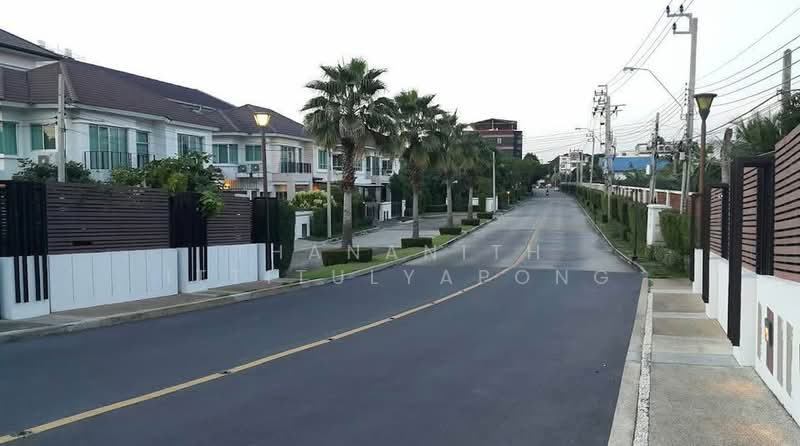 Life Bangkok Boulevard Ratchaphruek-Charan : ไลฟ์ บางกอก บูเลอวาร์ด ราชพฤกษ์ – จรัญฯ, กรุงเทพ, ถนนบางแวก, บางแวก, ภาษีเจริญ, กรุงเทพ, 210 ตร.ม., บ้านเดี่ยว ขาย, โดย Thananith Ittitulyapong, 500269880 - DDproperty.com