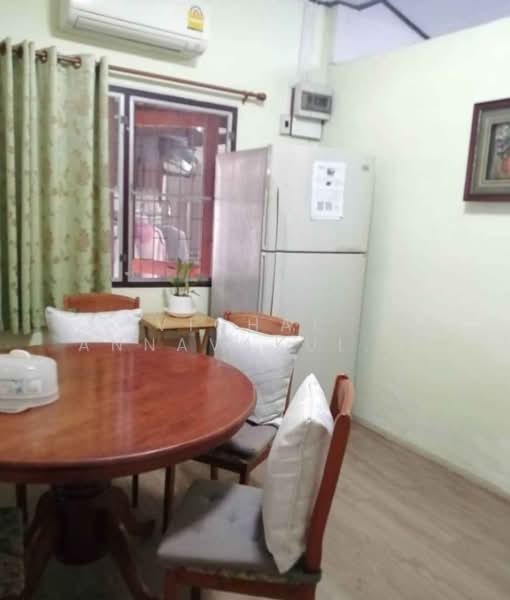 3-BR House, Bangkok, Lat Yao, Chatuchak, Bangkok, 3 Bedrooms, 204 sqm, Single Detached House For Rent, by Vichai  Annavakulthorn, 500269887 - DDproperty.com