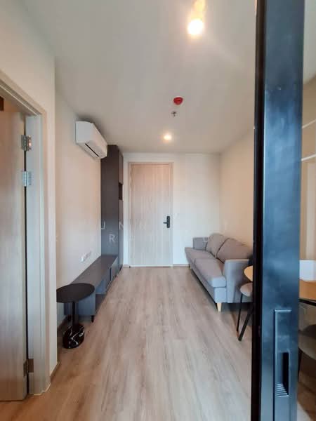 Nue District R9, Bangkok, 59 Rama 9 Road, Huai Khwang, Bangkok, 1 Bedroom, 30 sqm, Condo For Rent, by Najawa Salae, 500269900 - DDproperty.com