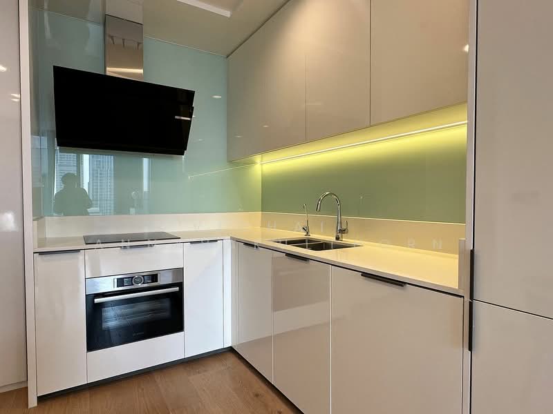 Anil Sathorn 12, Bangkok, 122 N Sathon Rd, Thung Maha Mek, Sathon, Bangkok, 2 Bedrooms, 64 sqm, Condo For Rent, by Vichai  Annavakulthorn, 500269979 - DDproperty.com