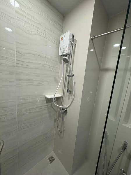 Aspire Onnut Station, Bangkok, Sukhumvit Road, Phra Kanong, Khlong Toei, Bangkok, 1 Bedroom, 27 sqm, Condo For Rent, by Tanakrit Chotbuddkayan, 500269980 - DDproperty.com
