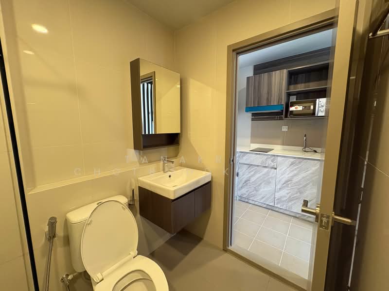 Aspire Onnut Station, Bangkok, Sukhumvit Road, Phra Kanong, Khlong Toei, Bangkok, 1 Bedroom, 27 sqm, Condo For Rent, by Tanakrit Chotbuddkayan, 500269980 - DDproperty.com