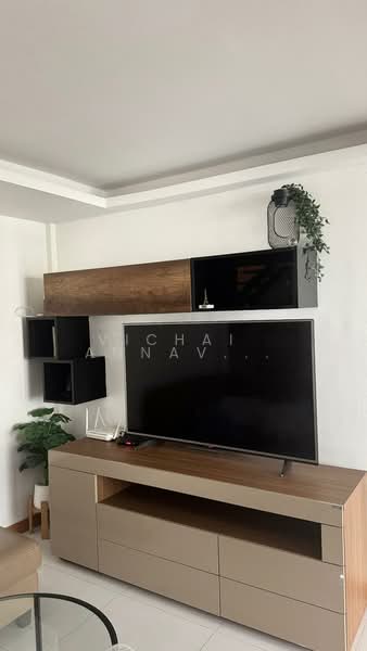 3-BR House, Bangkok, Khlong Tan Nua, Watthana, Bangkok, 3 Bedrooms, 200 sqm, Single Detached House For Rent, by Vichai  Annavakulthorn, 500269990 - DDproperty.com