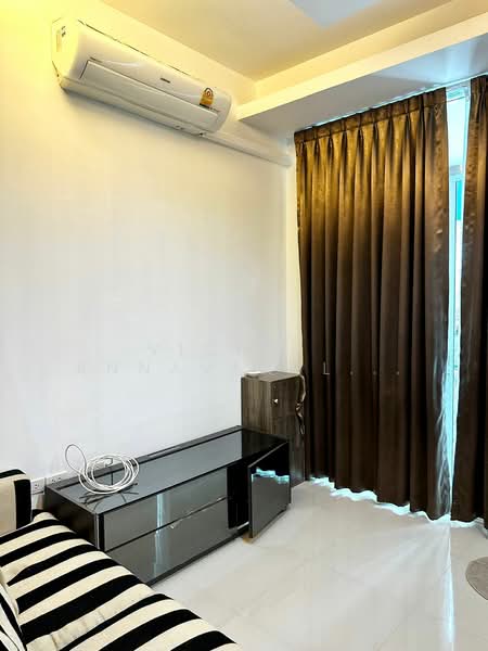 3-BR House, Bangkok, Khlong Tan Nua, Watthana, Bangkok, 3 Bedrooms, 200 sqm, Single Detached House For Rent, by Vichai  Annavakulthorn, 500269990 - DDproperty.com