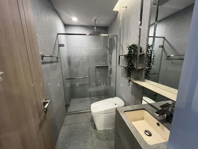 The Line Ratchathewi, Bangkok, 598 Phetchaburi Road, Thanon Phetchaburi, Ratchathewi, Bangkok, 2 Bedrooms, 56 sqm, Condo For Sale, by Vipada Supaporn, 500269999 - DDproperty.com