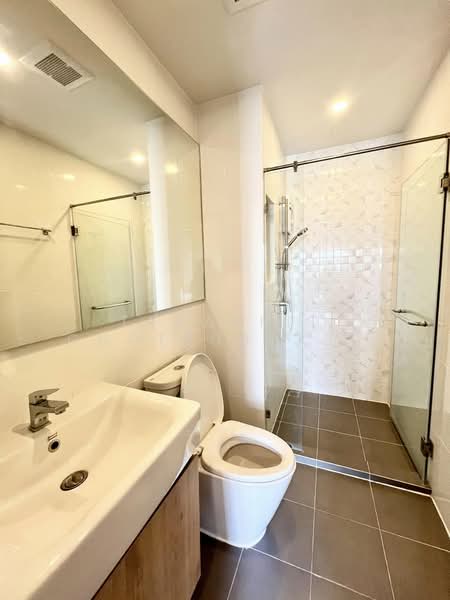 Chewathai Pinklao, Bangkok, Arun Amarin Road, Bang Yi Khan, Bang Phlat, Bangkok, 1 Bedroom, 30 sqm, Condo For Rent, by Tanakrit Chotbuddkayan, 500270030 - DDproperty.com
