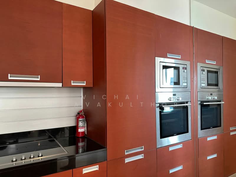 The Infinity, Bangkok, 98 Narathiwatratchanakharin Road, Silom, Bang Rak, Bangkok, 2 Bedrooms, 102 sqm, Condo For Rent, by Vichai  Annavakulthorn, 500270141 - DDproperty.com