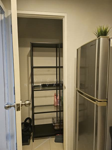 HIVE Sukhumvit 65, Bangkok, 9 Soi Sukhumvit 65, Sukhumvit Road, Phra Kanong Nua, Watthana, Bangkok, 1 Bedroom, 39 sqm, Condo For Rent, by Vichai  Annavakulthorn, 500270155 - DDproperty.com