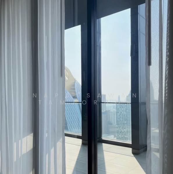 Noble Ploenchit : โนเบิล เพลินจิต, กรุงเทพ, 1035 ถนนเพลินจิต, ลุมพินี, ปทุมวัน, กรุงเทพ, 209 ตร.ม., คอนโด ให้เช่า, โดย Napatsawan Tamjorhor, 500270206 - DDproperty.com