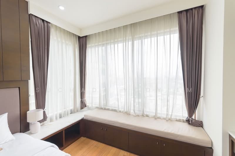 The Emporio Place, Bangkok, 93 Soi Sukhumvit 24, Sukhumvit Road, Khong Tan, Khlong Toei, Bangkok, 2 Bedrooms, 108 sqm, Condo For Sale, by Suchada Yodyiem, 500270216 - DDproperty.com
