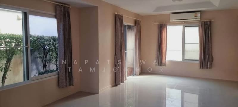 Mantana Lake Watcharapol, Bangkok, Sukhaphiban 5 Road, O-Ngoen, Sai Mai, Bangkok, 3 Bedrooms, 132 sqm, Single Detached House For Sale, by Napatsawan Tamjorhor, 500270241 - DDproperty.com