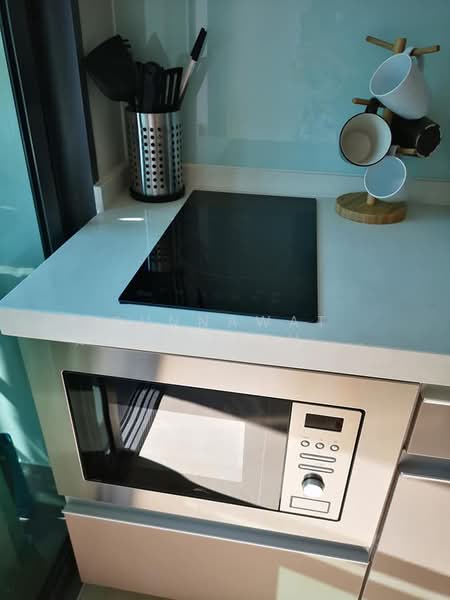 Mayfair Place Sukhumvit 50, Bangkok, Soi Sukhumvit 50, Phra Kanong, Khlong Toei, Bangkok, 1 Bedroom, 36 sqm, Condo For Rent, by Punnawat Keeratidusitroj, 500270243 - DDproperty.com