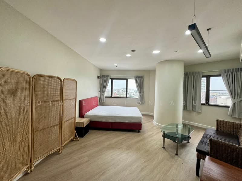 Central City East Tower, Bangkok, 1/121 East tower, Bang Na, Bang Na, Bangkok, 2 Bedrooms, 110 sqm, Condo For Rent, by Sutavee Chonlabud, 500270276 - DDproperty.com