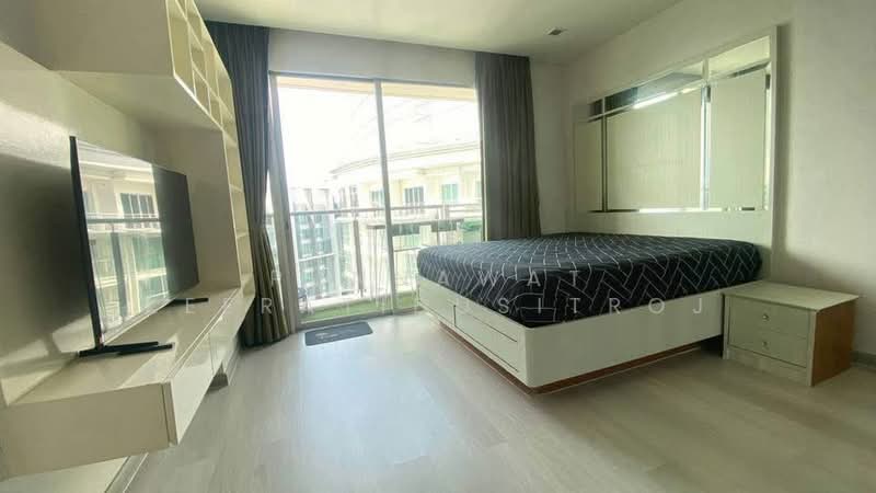 Sky Walk Residences, Bangkok, 1599 Sukhumvit Road, Phra Kanong Nua, Watthana, Bangkok, 1 Bedroom, 40 sqm, Condo For Rent, by Najawa Salae, 500270280 - DDproperty.com