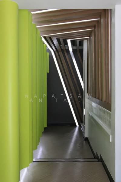 6-BR House, Bangkok, Jom Phon, Chatuchak, Bangkok, 6 Bedrooms, 450 sqm, Single Detached House For Sale, by Napatsawan Tamjorhor, 500270286 - DDproperty.com