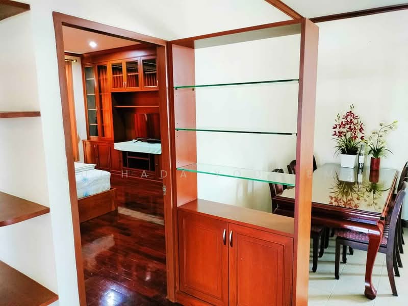 3-BR House, Bangkok, Bang Waek, Phasi Charoen, Bangkok, 3 Bedrooms, 150 sqm, Single Detached House For Sale, by Suchada Yodyiem, 500270288 - DDproperty.com