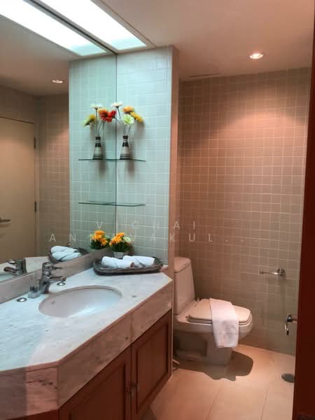 Langsuan Ville, Bangkok, 50 Soi Langsuan, Lumphini, Pathum Wan, Bangkok, 2 Bedrooms, 140 sqm, Condo For Rent, by Vichai  Annavakulthorn, 500270293 - DDproperty.com