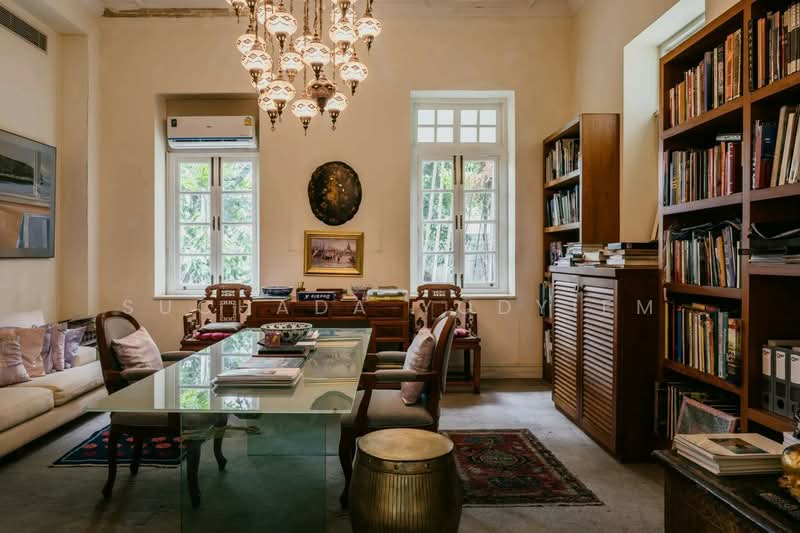 undefined, Bangkok, Tanon Nakorn Chaisri, Dusit, Bangkok, 5 Bedrooms, 2,670 sqm, Single Detached House For Sale, by Suchada Yodyiem, 500270301 - DDproperty.com