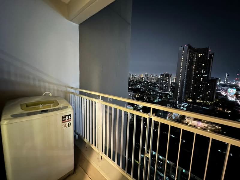 Thru Thonglor, Bangkok, Petchaburi Road, Bang Kapi, Huai Khwang, Bangkok, 1 Bedroom, 36 sqm, Condo For Rent, by Punnawat Keeratidusitroj, 500270344 - DDproperty.com