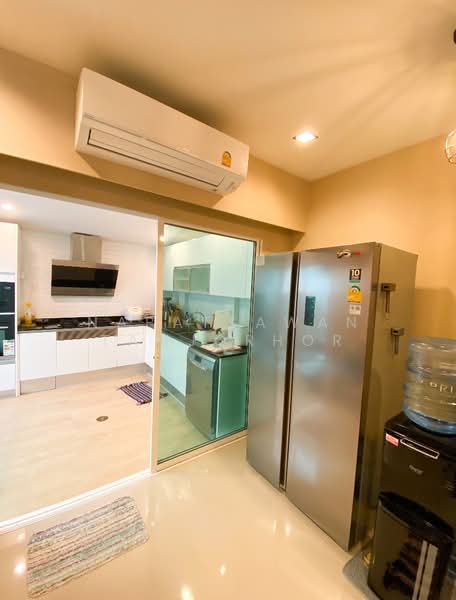 Baan Klang Muang Sukhumvit 77, Bangkok, Soi On Nut 17, Suan Luang, Suan Luang, Bangkok, 3 Bedrooms, 88 sqm, Townhouse For Sale, by Napatsawan Tamjorhor, 500270352 - DDproperty.com