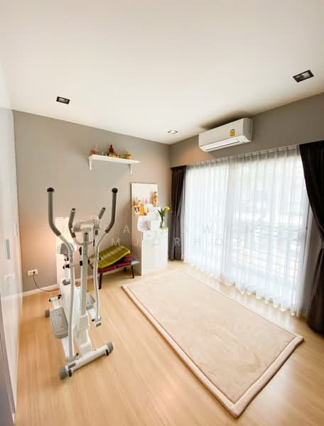 Baan Klang Muang Sukhumvit 77, Bangkok, Soi On Nut 17, Suan Luang, Suan Luang, Bangkok, 3 Bedrooms, 88 sqm, Townhouse For Sale, by Napatsawan Tamjorhor, 500270352 - DDproperty.com