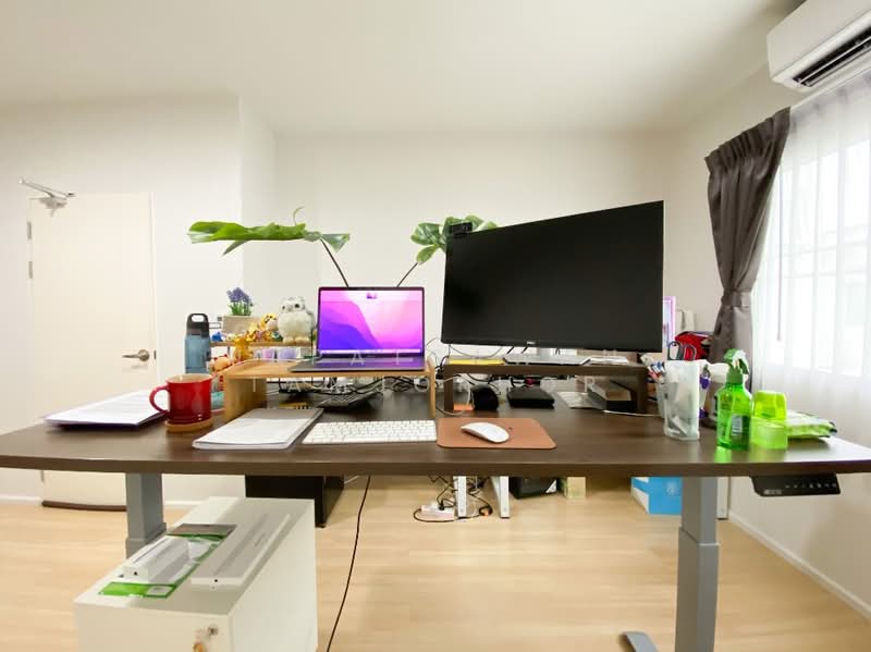 Baan Klang Muang Sukhumvit 77, Bangkok, Soi On Nut 17, Suan Luang, Suan Luang, Bangkok, 3 Bedrooms, 88 sqm, Townhouse For Sale, by Napatsawan Tamjorhor, 500270352 - DDproperty.com