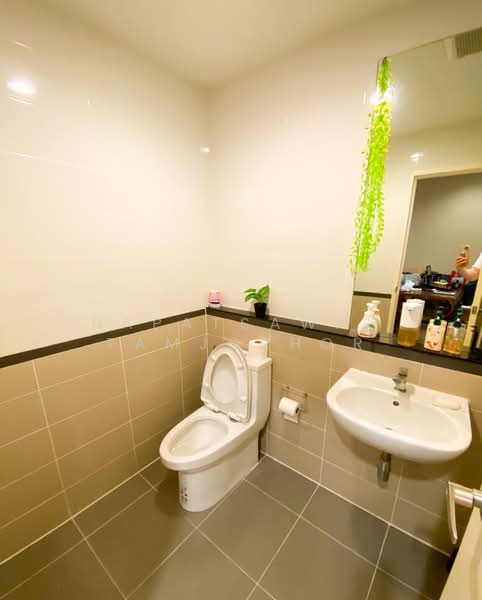 Baan Klang Muang Sukhumvit 77 : บ้านกลางเมือง สุขุมวิท 77, กรุงเทพ, ซอย อ่อนนุช 17, สวนหลวง, สวนหลวง, กรุงเทพ, 88 ตร.ม., ทาวน์เฮ้าส์ ขาย, โดย Napatsawan Tamjorhor, 500270352 - DDproperty.com