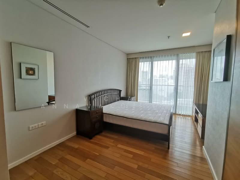 The Lakes, Bangkok, 123 Ratchadaphisek Road, Khlong Toei, Khlong Toei, Bangkok, 2 Bedrooms, 111 sqm, Condo For Rent, by Vichai  Annavakulthorn, 500270355 - DDproperty.com
