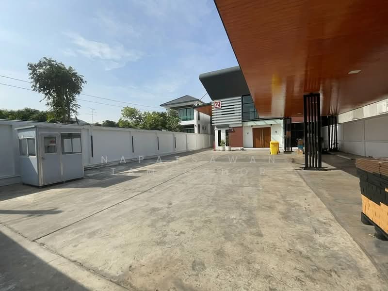 2-BR House, Bangkok, Bang Wa, Phasi Charoen, Bangkok, 2 Bedrooms, 750 sqm, Single Detached House For Sale, by Napatsawan Tamjorhor, 500270394 - DDproperty.com