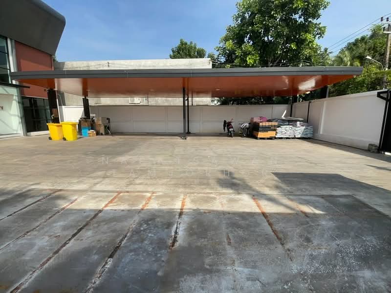 2-BR House, Bangkok, Bang Wa, Phasi Charoen, Bangkok, 2 Bedrooms, 750 sqm, Single Detached House For Sale, by Napatsawan Tamjorhor, 500270394 - DDproperty.com