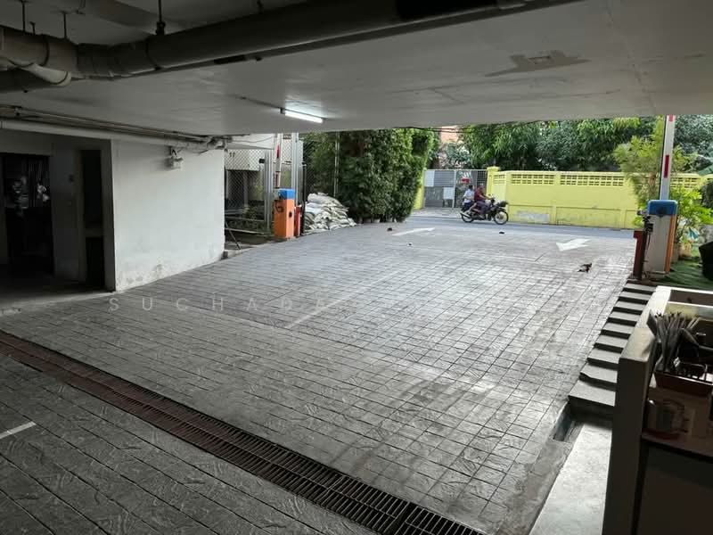 D65 Condominium : ดี 65 คอนโดมิเนียม, กรุงเทพ, 396 ซอยสุขุมวิท 65 ถนนสุขุมวิท แขวงพระโขนงเหนือ เขตวัฒนา จังหวัดกรุงเทพมหานคร, พระโขนงเหนือ, วัฒนา, กรุงเทพ, 70 ตร.ม., คอนโด ขาย, โดย Suchada Yodyiem, 500270398 - DDproperty.com