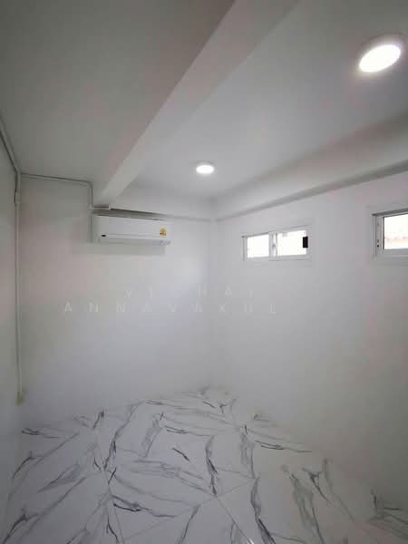 undefined, Bangkok, Samsen Nok, Huai Khwang, Bangkok, 3 Bedrooms, 170 sqm, Single Detached House For Rent, by Vichai  Annavakulthorn, 500270417 - DDproperty.com