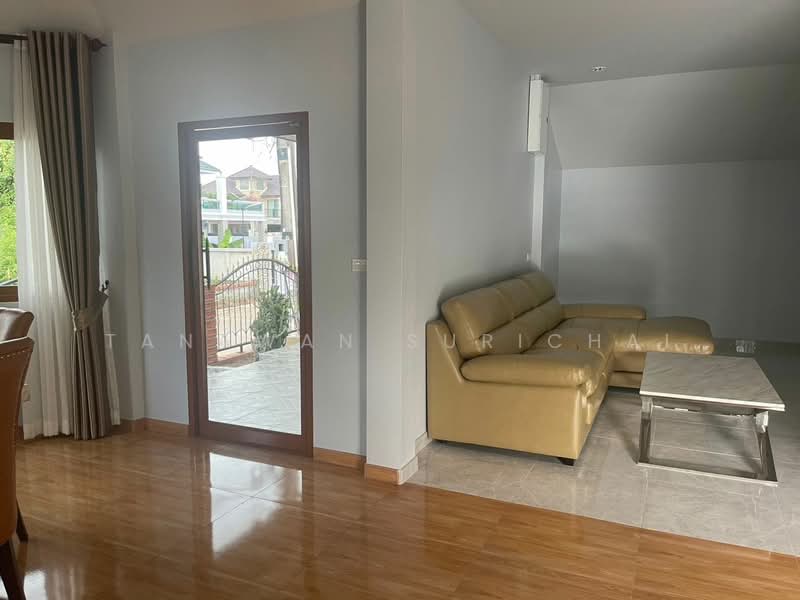 Royal Park Village, Chon Buri (Pattaya), Nong Pru, Bang Lamung (Pattaya), Chon Buri (Pattaya), 3 Bedrooms, 204 sqm, Single Detached House For Sale, by Tanawan Surichai, 500270419 - DDproperty.com