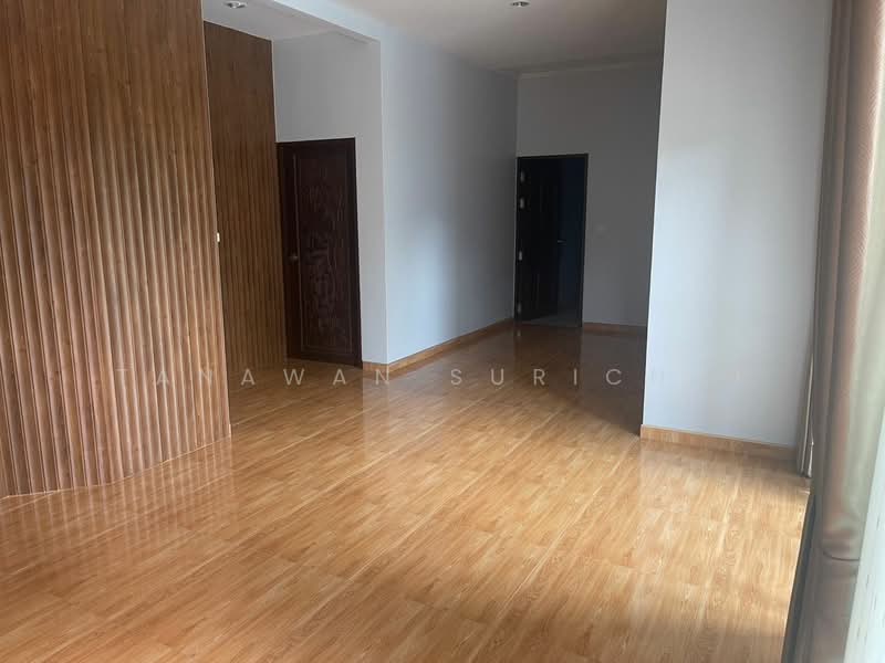 Royal Park Village, Chon Buri (Pattaya), Nong Pru, Bang Lamung (Pattaya), Chon Buri (Pattaya), 3 Bedrooms, 204 sqm, Single Detached House For Sale, by Tanawan Surichai, 500270419 - DDproperty.com