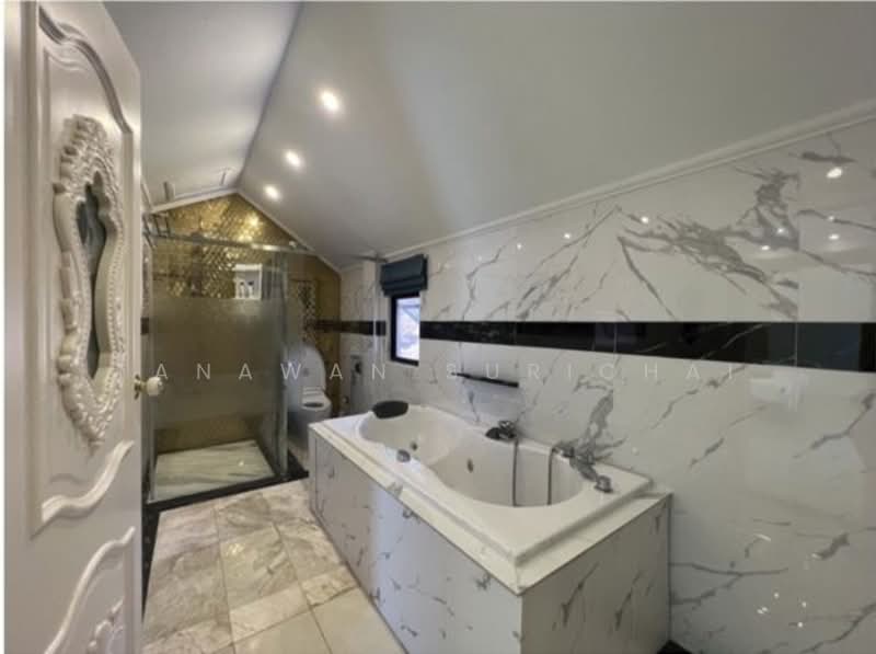 undefined, Chon Buri (Pattaya), Nong Pru, Bang Lamung (Pattaya), Chon Buri (Pattaya), 6 Bedrooms, 288 sqm, Single Detached House For Sale, by Tanawan Surichai, 500270462 - DDproperty.com