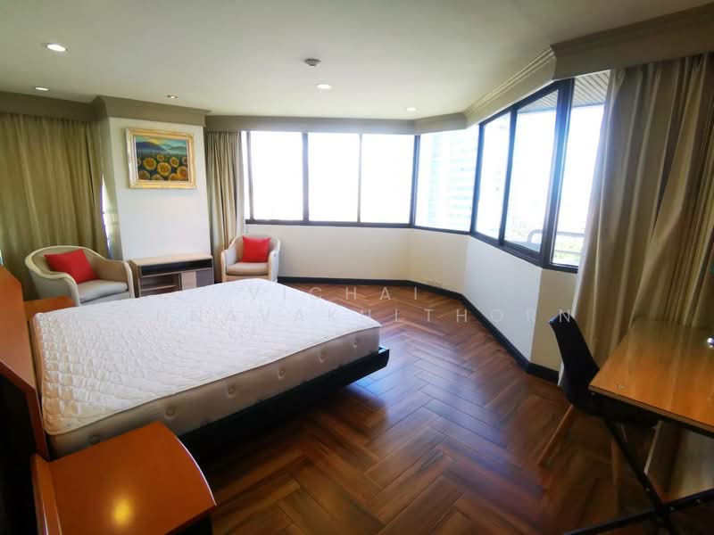 Lake Avenue Sukhumvit 16, Bangkok, Soi Sammitr Sukhumvit Road, Khlong Tan Nua, Watthana, Bangkok, 2 Bedrooms, 123 sqm, Condo For Rent, by Vichai  Annavakulthorn, 500270471 - DDproperty.com