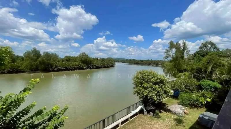 5-BR House, Surat Thani, Makham Tia, Muang Surat Thani, Surat Thani, 5 Bedrooms, 800 sqm, Single Detached House For Sale, by Tanawan Surichai, 500270511 - DDproperty.com