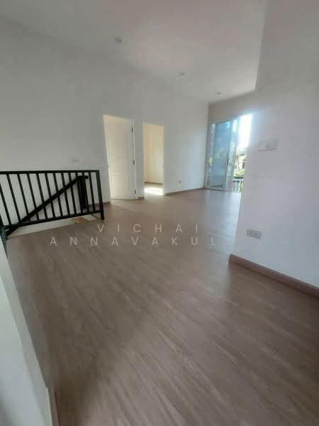 3-BR House, Bangkok, Khlong Tan Nua, Watthana, Bangkok, 3 Bedrooms, 340 sqm, Single Detached House For Rent, by Vichai  Annavakulthorn, 500270525 - DDproperty.com