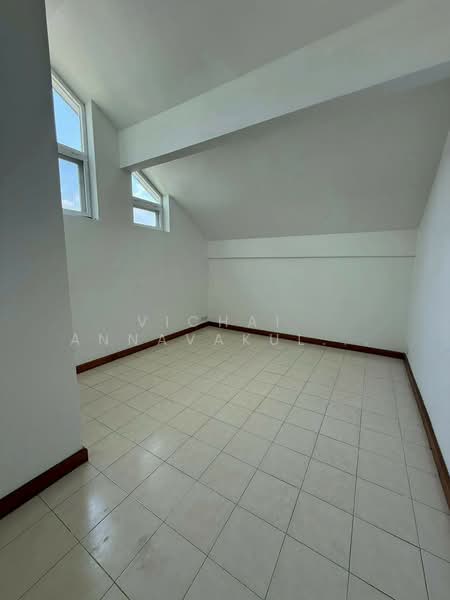 บ้าน 3-ห้องนอน, กรุงเทพ, คลองตันเหนือ, วัฒนา, กรุงเทพ, 250 ตร.ม., บ้านเดี่ยว ให้เช่า, โดย Vichai  Annavakulthorn, 500270538 - DDproperty.com