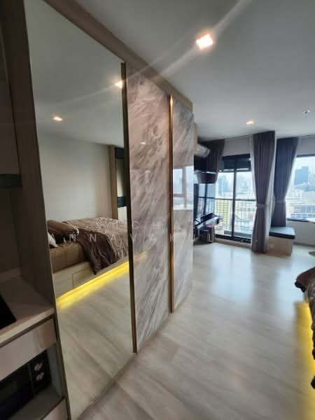 Life One Wireless, Bangkok, 1 Wireless Road, Lumphini, Pathum Wan, Bangkok, Studio, 29 sqm, Condo For Rent, by Vichai  Annavakulthorn, 500270551 - DDproperty.com