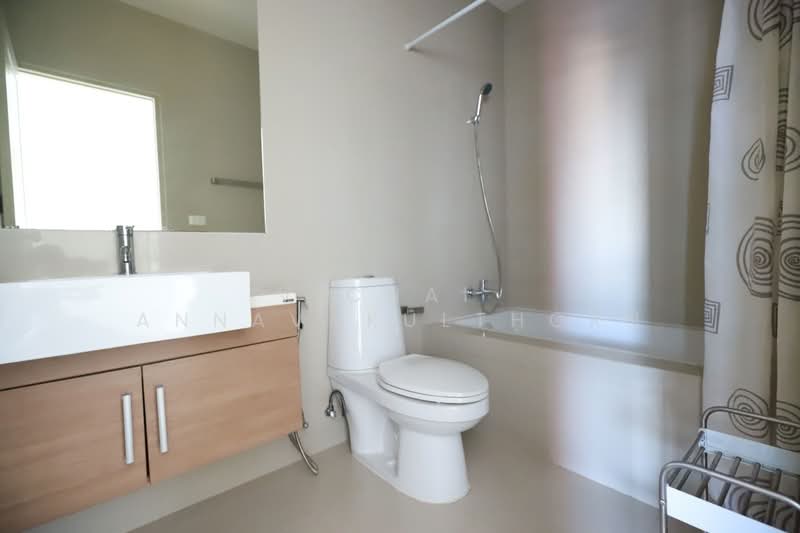 Noble Reveal, Bangkok, 36 Soi Sukhumvit 63, Ekamai Road, Phra Kanong Nua, Watthana, Bangkok, 2 Bedrooms, 71 sqm, Condo For Rent, by Vichai  Annavakulthorn, 500270557 - DDproperty.com