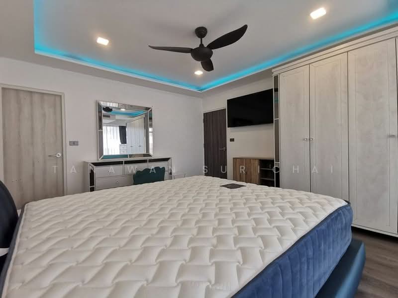 Jomtien Beach Paradise Condo, Chon Buri (Pattaya), 219 Beach Road, Na Kloe, Bang Lamung (Pattaya), Chon Buri (Pattaya), 2 Bedrooms, 341 sqm, Condo For Sale, by Tanawan Surichai, 500270561 - DDproperty.com