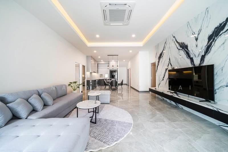 5-BR House, Chon Buri (Pattaya), Nong Pru, Bang Lamung (Pattaya), Chon Buri (Pattaya), 5 Bedrooms, 250 sqm, Single Detached House For Sale, by Tanawan Surichai, 500270587 - DDproperty.com