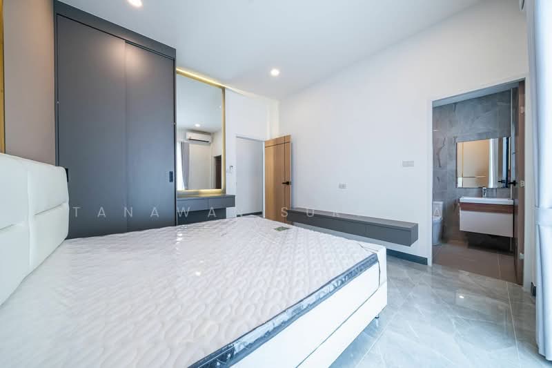 5-BR House, Chon Buri (Pattaya), Nong Pru, Bang Lamung (Pattaya), Chon Buri (Pattaya), 5 Bedrooms, 250 sqm, Single Detached House For Sale, by Tanawan Surichai, 500270587 - DDproperty.com